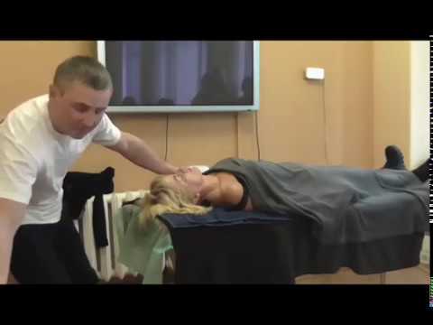 Видео: Массаж горячими камнями. Курсы массажа
