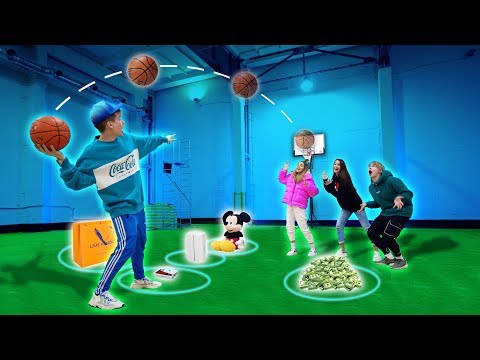 Видео: ВАСИЛИСА ДАВАНКОВА выиграла iPhone 11 Pro / ЗАБРОСЬ МЯЧ, И ПОЛУЧИ ВСЁ ЧЕЛЛЕНДЖ