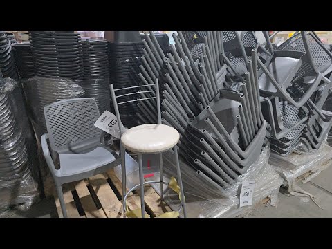 Видео: Светофор🚦Я В ШОКЕ🔥Даже ВЕРНУЛАСЬ за ТЕЛЕЖКОЙ, КУПИЛА🙊Новая посуда и ковры. Обзор из магазина Маяк