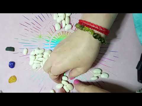 Видео: Найду ли работу✨ Гадание на бобах 🍀