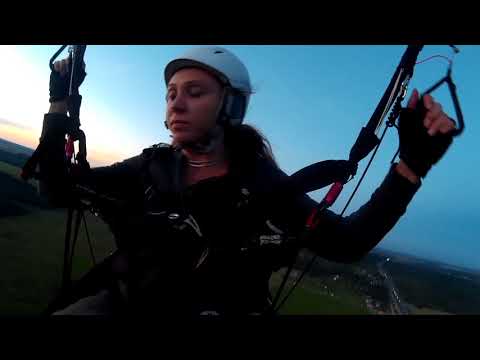 Видео: Учебные полёты. Продольная раскачка крыла, активное пилотирование.