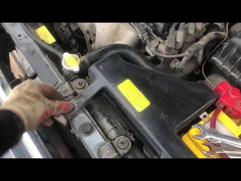 Видео: Замена стартера на автомобиле Hyundai Accent от автомобиля Hyundai Elantra XD подходит!