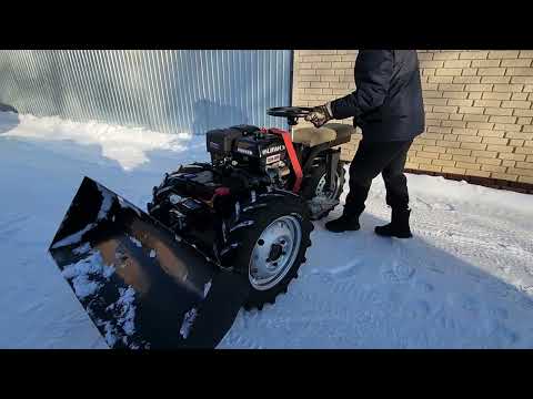 Видео: трактор Микроб. обзор