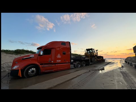 Видео: Закопали трак с грузом на пляже. #дальнобой #truckdriver #trending #rgn