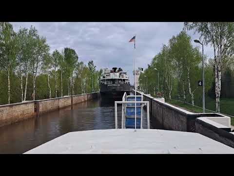 Видео: Перегон теплохода. Вытегра - Подпорожье. День восьмой.