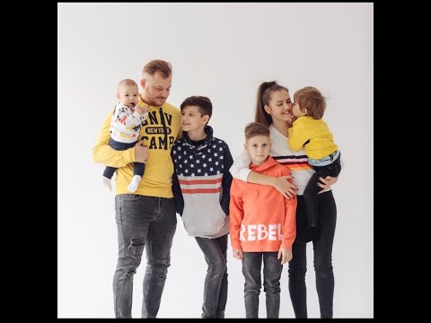 Видео: Семья Скорины. Финалисты городского конкурса "Молодая семья 2020". Погрузись в наш мир @valentina_sk