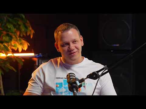 Видео: Нейросотрудники вместо администратора или менеджера? Как ИИ увеличивает прибыль и работает 24/7!