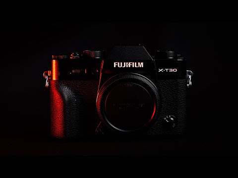 Видео: Обзор Fujifilm X-T30 в 2022 году | После двух лет использования