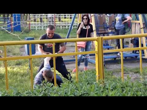 Видео: Смертельный аттракцион в дубовой роще г. Запорожье.