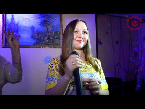 Видео: Мари пати 23 12 2017 Поет Лилия Петухова