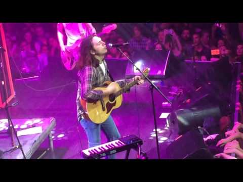 Видео: Валентин Стрыкало - Наше лето (25.06.16, клуб RED, Москва)