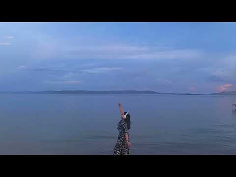 Видео: Би бол ертөнц...