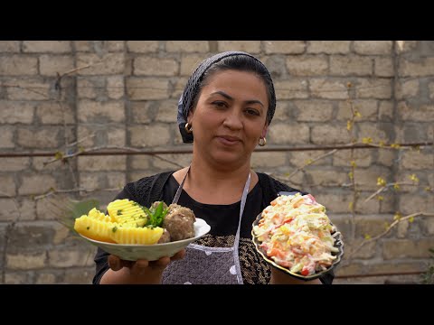 Видео: Русская Озвучка - Фрикадельки по Азербайджанский | Салат из Огромных Органических овощей | Деревня