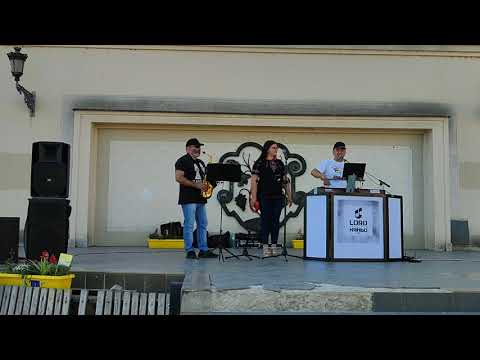Видео: Гурт Лорд - Закарпатські патріотичні коломийки (виступ на Театральній площі в Ужгороді)