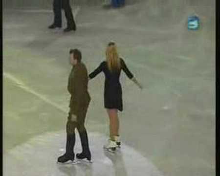 Видео: Звезды на Льду в Израиле - Татьяна Навка и Марат Башаров