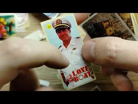 Видео: Пополнение коллекции наклеек. Бла бла бла октябрьский улов #bubblegum #paxtoy