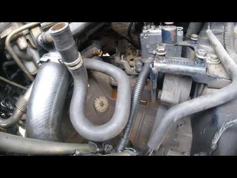 Видео: How to remove a Chrysler Dodge gearbox/Как снять коробку передачи Chrysler Dodge