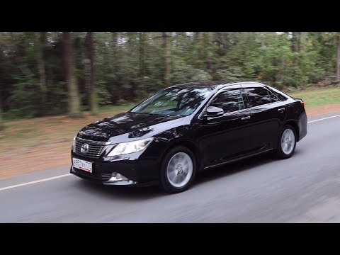 Видео: Toyota Camry с пробегом - актуальная версия!