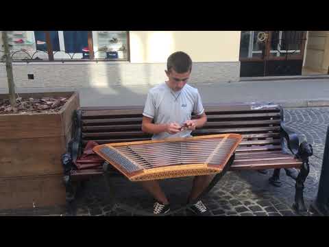 Видео: Красива гра на цимбалах - Львів