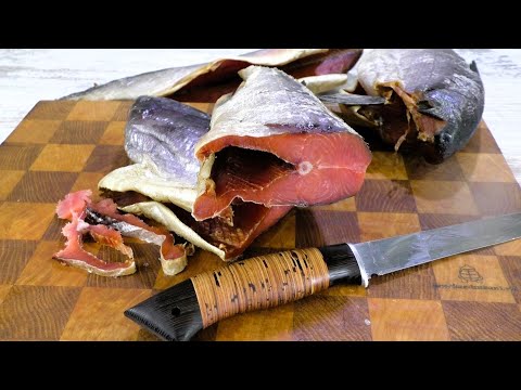 Видео: Провесной лосось холодного копчения, Как засолить и закоптить красную рыбу целиком