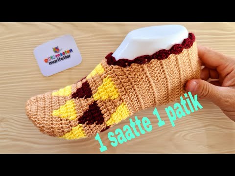 Видео: Модель с лёгкими пинетками Triangle Pattern / Учебник по вязанию тапочек