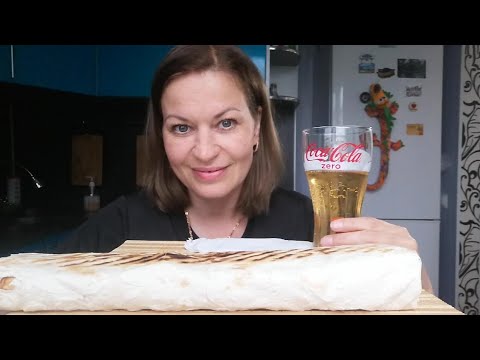 Видео: МУКБАНГ МЕГА СЫРНАЯ ШАУРМА/MUKBANG SHAWARMA HALK FAMILY ЕДА ОБЖОР