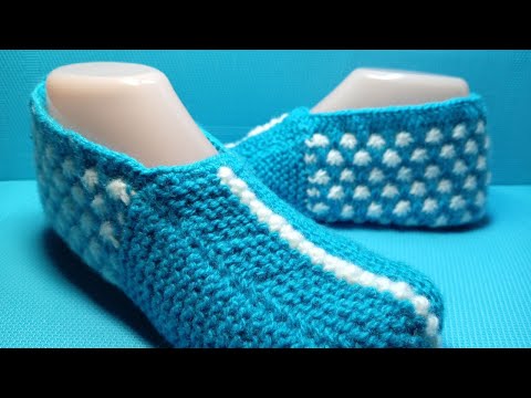Видео: #1033 ✅ КРАСИВЫЕ БЕСШОВНЫЕ ТАПОЧКИ СПИЦАМИ.☀️