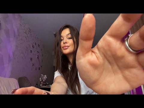 Видео: АСМР прикосновения к камере /движения рук / тэпинг