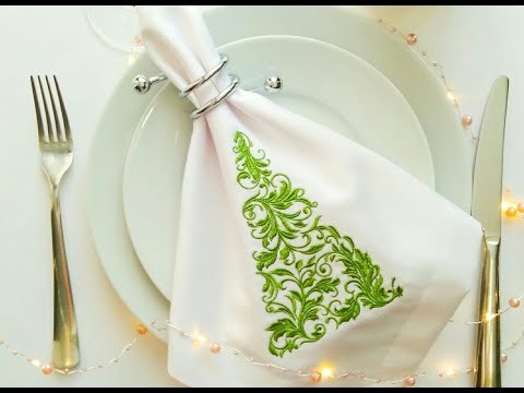Видео: Как обработать угол квадратной салфетки. Новогодняя салфетка.
