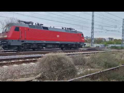 Видео: Трафик през бившата "Сточна гара". Влакове на EUROENGINEERING,DB CARGO и БДЖ.