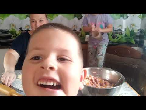 Видео: Влог. Готовим манты. Наконец-то купили мантоварку