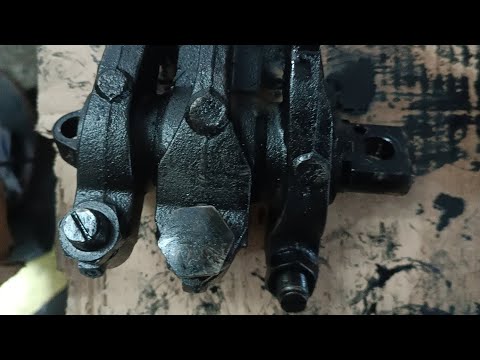 Видео: #15 Cummins N14+ Установка форсунок и Оси коромысел толкатели