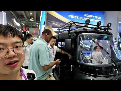 Видео: Мотоциклы Зонгшен (ZONSEN). Интервью на выставке CFAIR.