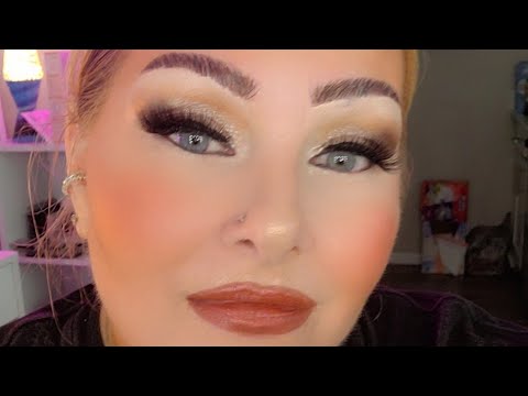 Видео: Красивый и бронзовый макияж | Легкая гламурная рутина