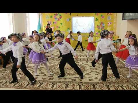 Видео: ГДЕ ЖИВУТ УЛЫБКИ? Музыкальный руководитель: Полищук Марина Владимировна