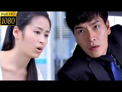 Видео: За 20 лет одинокий генеральный директор влюбился в девушку, которая не хотела садиться в его машину.