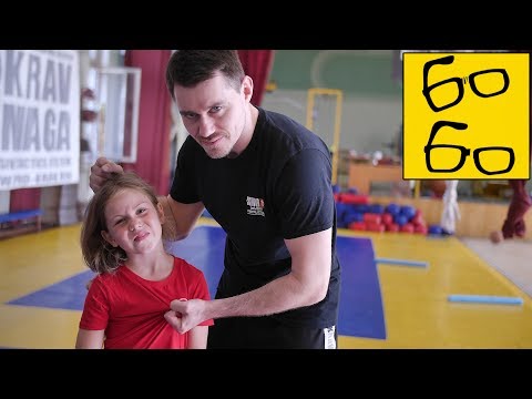 Видео: САМООБОРОНА ДЛЯ ДЕТЕЙ в крав-мага — БЕЗОПАСНОСТЬ ДЕТЕЙ и детская самозащита с Егором Чудиновским