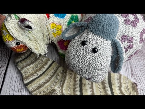 Видео: Вязовлог 19/2025 | Цветочные игрушки | Носочки | Покупки ❤️