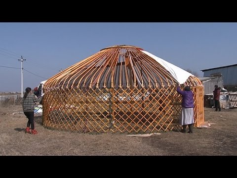Видео: Уникальную юрту сконструировал этнический казах из Монголии (15. 03.17)