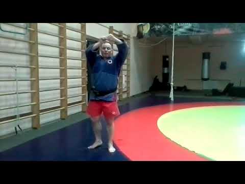 Видео: Резина. Бросок через спину с односторонним захватом