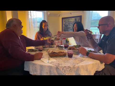 Видео: Лазанья со спагетти и кабачками, ужин с семьей