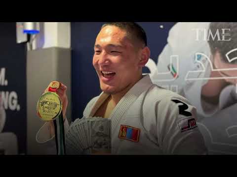 Видео: Жюү жицүгийн Дэлхийн аварга Г.Гантулга: