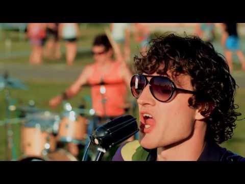 Видео: Группа ЭF5 "Летние каникулы"