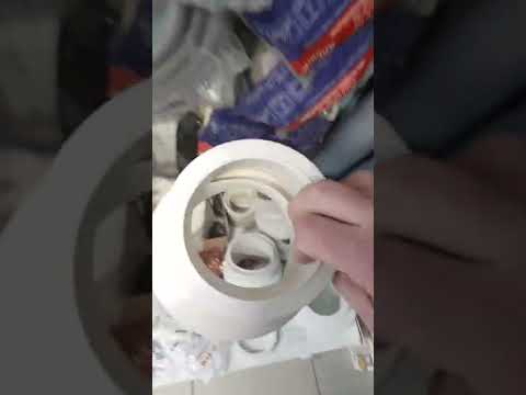 Видео: Способ монтажа Унитаза в чугун.