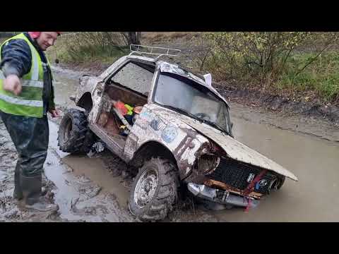 Видео: Это ПОЛНОЕ БЕЗУМИЕ #OFFROAD после оффроуда ПОЛКОПЕЙКИ вытаскивает JEEP Wrangler Rubicon