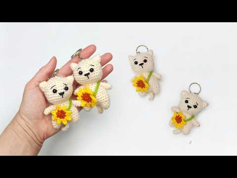 Видео: 🌻Как вязать брелок - Котёнок с подсолнухом крючком🌻#amigurumi