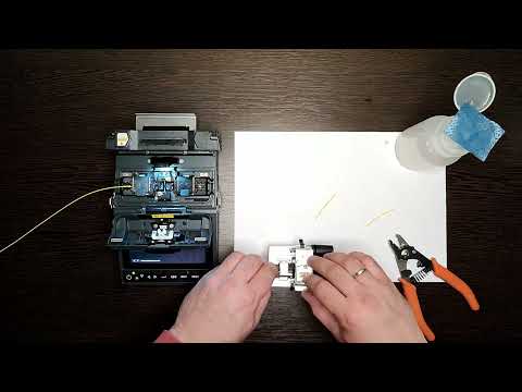 Видео: Сварка оптоволокна на аппарате Ilsintech SWIFT KF4 с универсальными держателями