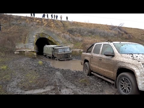 Видео: Шишига против АМАРОКА и ПАДЖЕРО КОРОТЫШ  на оффроад