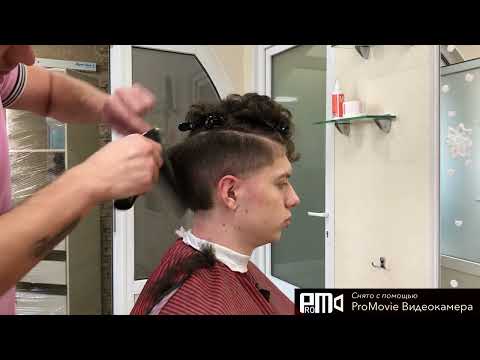 Видео: Тейпер Фейд на вьющиеся волосы.