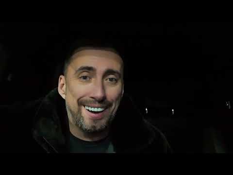 Видео: Пока наш боец воевал, его жена распробовала имущество из его квартиры. 